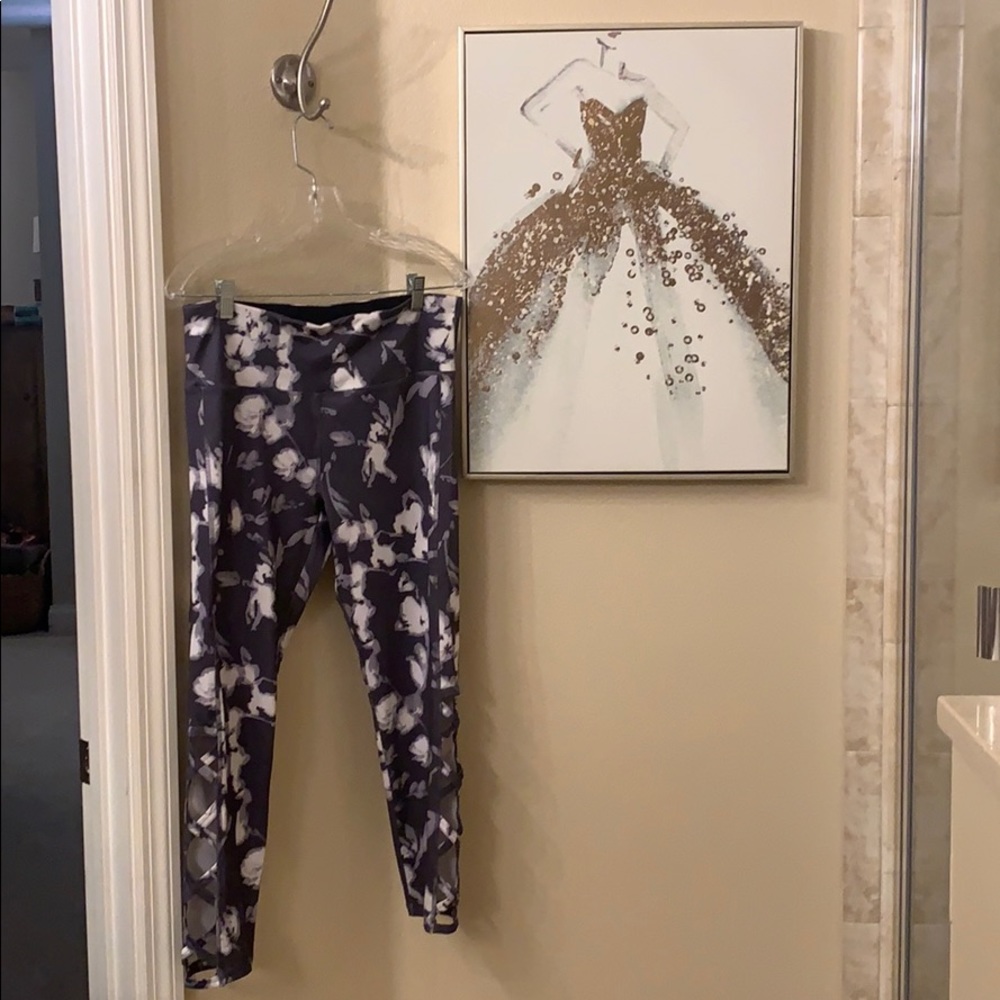 Vogo Grey Floral Print Leggings